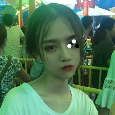 则座诚 - 演唱会高清修复在线观看 - 云端追剧